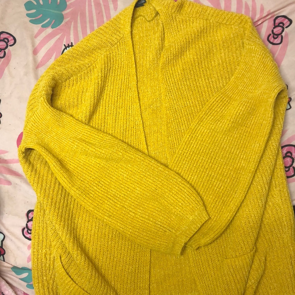 cute yellow cardigan !
